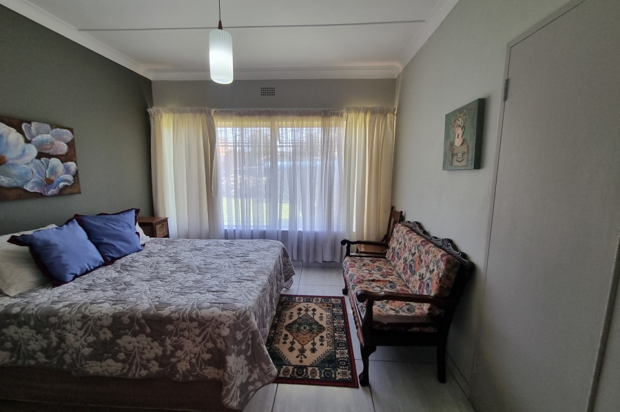 3 Bedroom Property for Sale in Flamwood North West